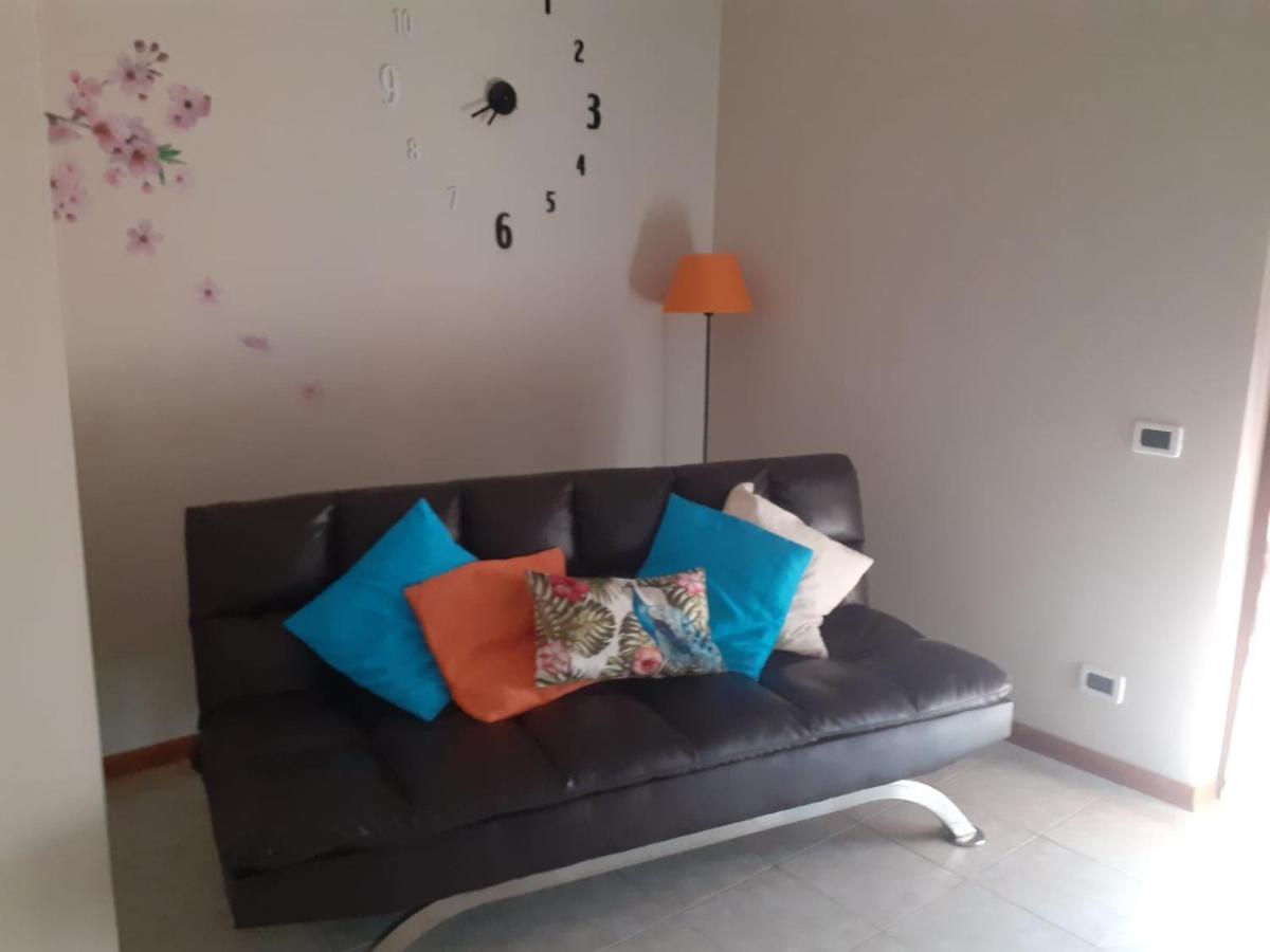 L'Orchidea Di Ale Bed & Breakfast Тиволи Терме Екстериор снимка