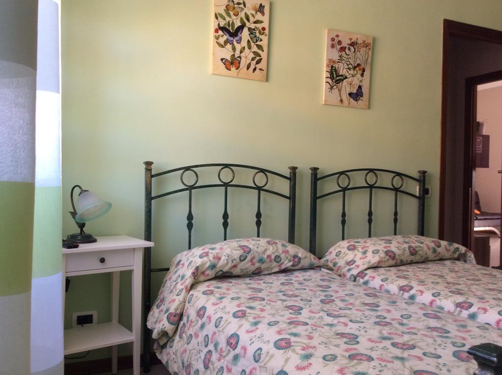 L'Orchidea Di Ale Bed & Breakfast Тиволи Терме Екстериор снимка