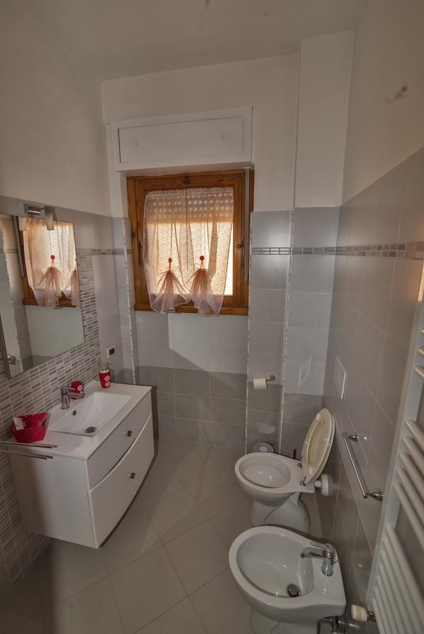 L'Orchidea Di Ale Bed & Breakfast Тиволи Терме Екстериор снимка